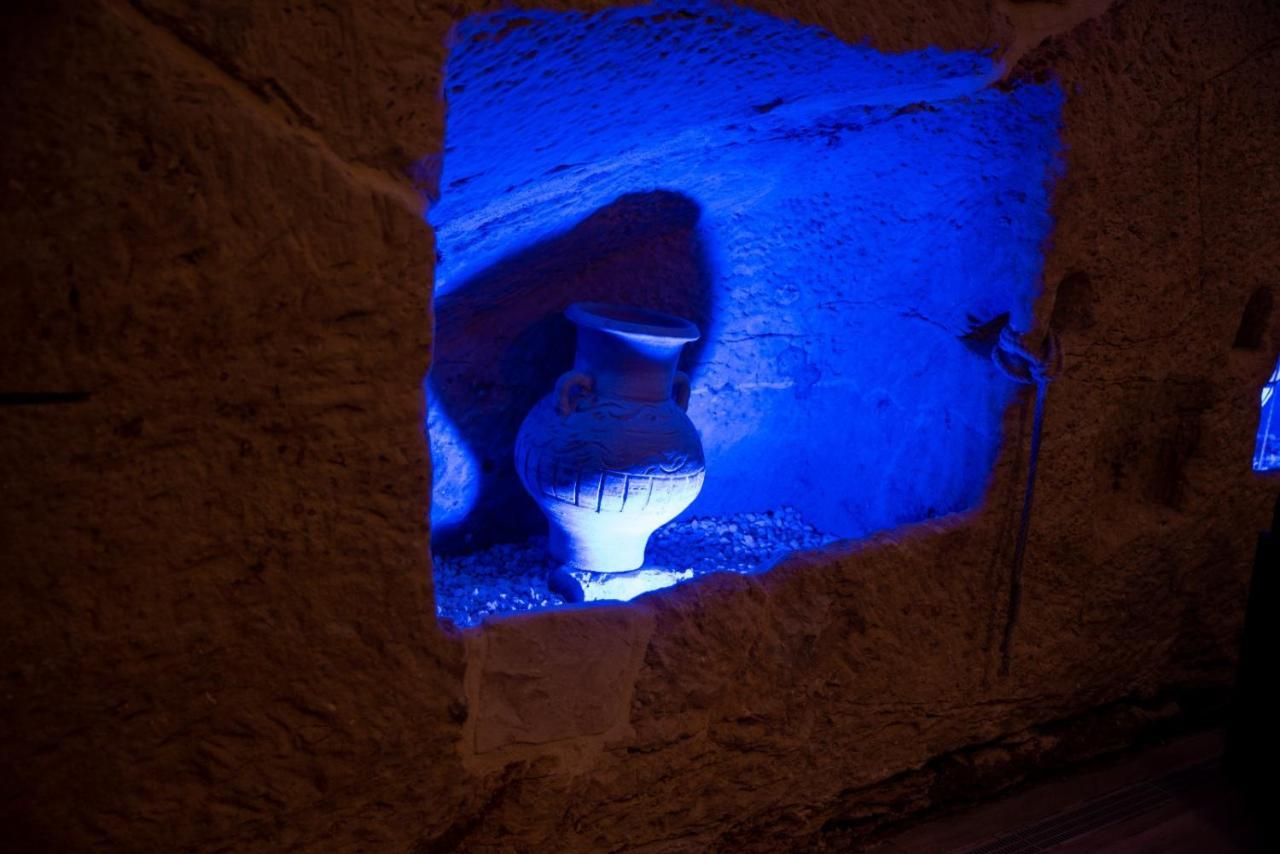 B&S Accommodation Renovated 18 Century House Of Character In Hal Ghaxiak 외부 사진